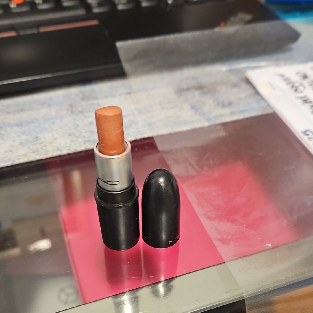 MAC Cosmetics Tan Lipstick Natural Makeup
